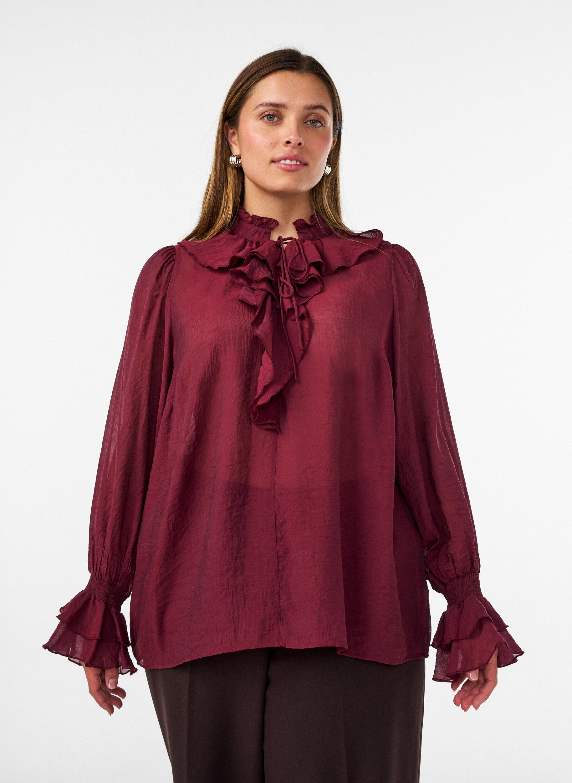 ZizziBluse i viskose med fl&aelig;ser og lange &aelig;rmer, R&oslash;d, Model image number 0