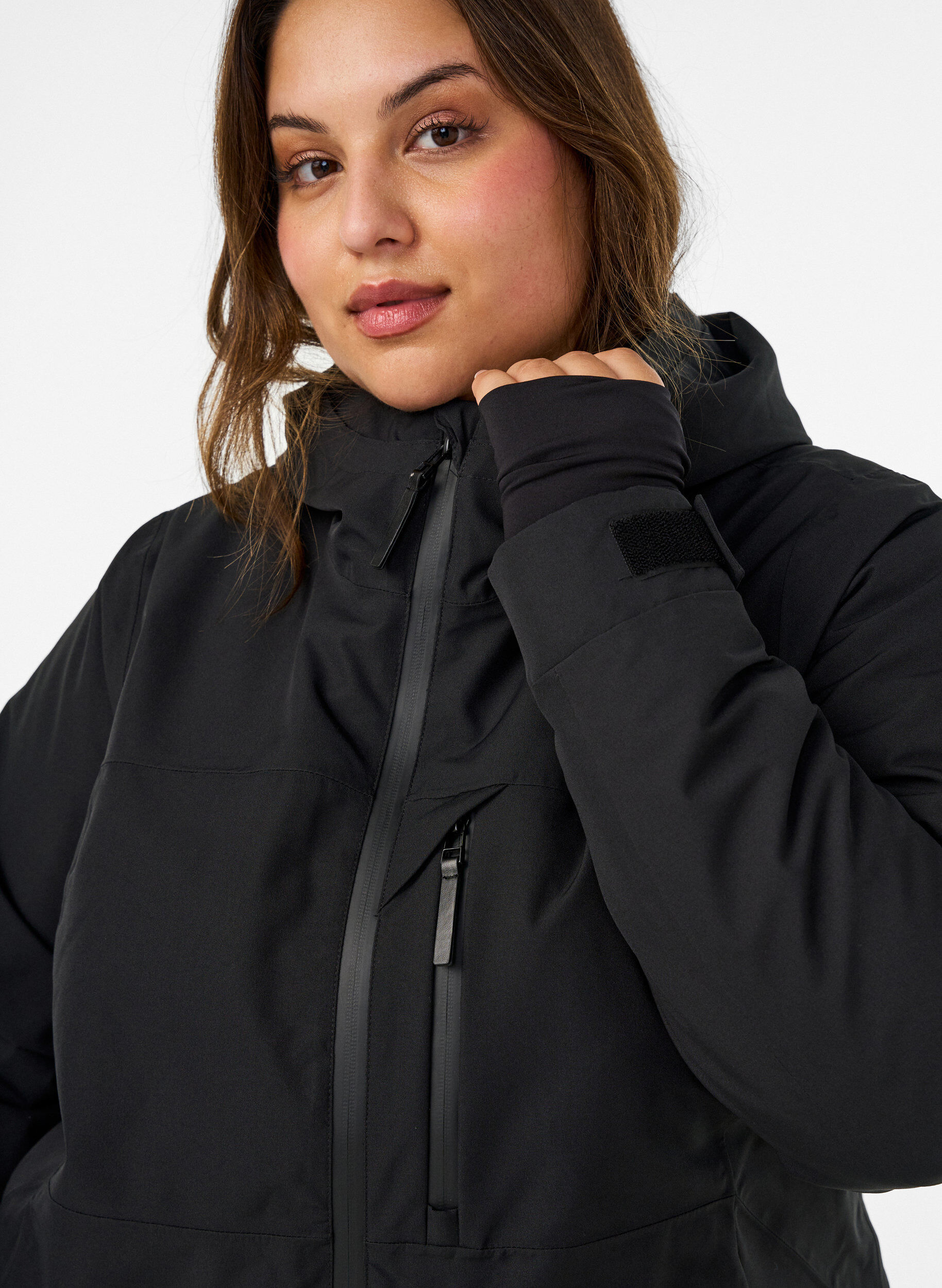 ZizziSkijakke med h&aelig;tte og lynl&aring;slommer, Sort, Model image number 3