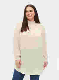 Langærmet tunika med flæsekrave, Warm Off-white, Model
