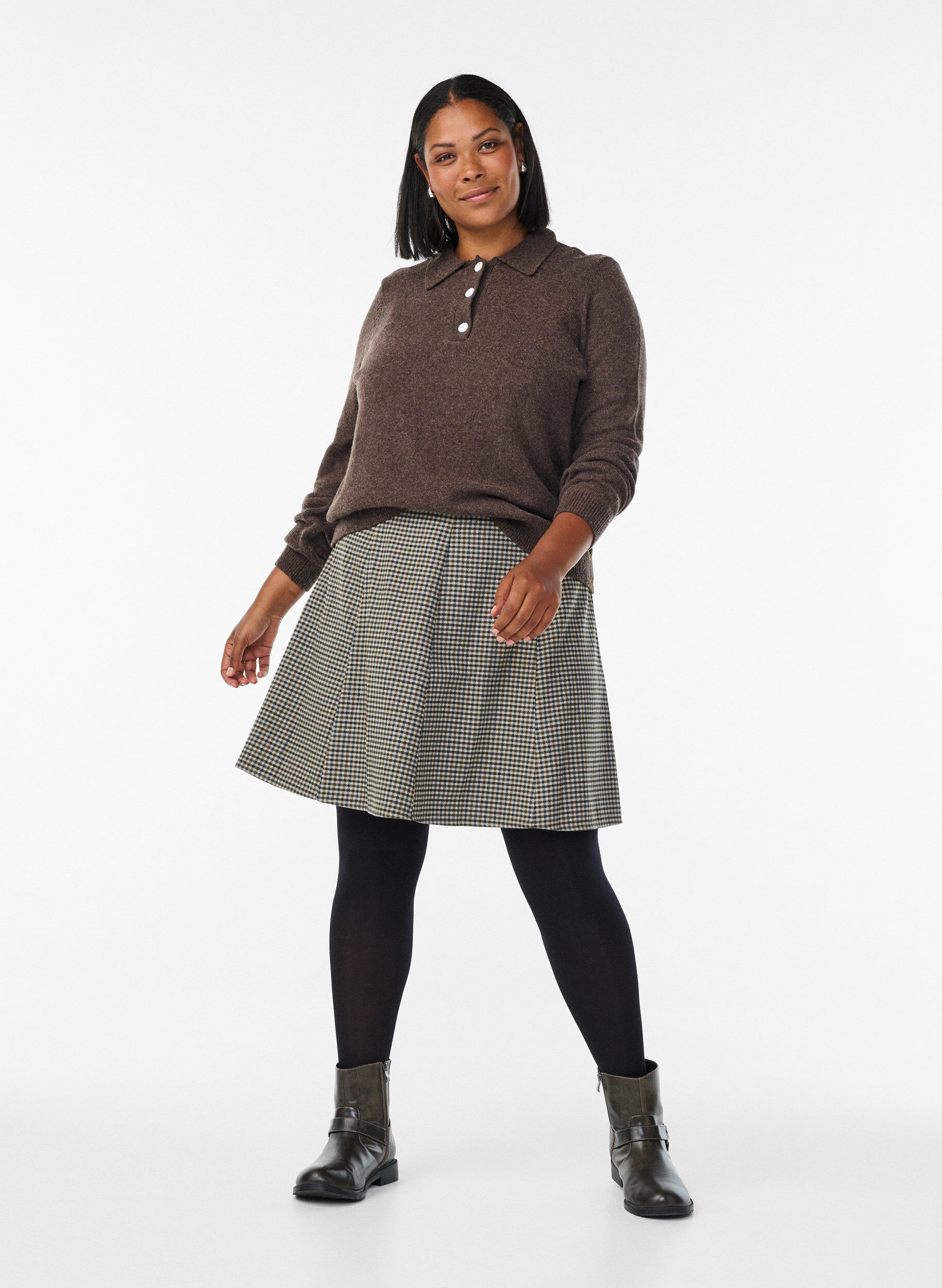 Zizzi Strikbluse i bl&oslash;d merino-blanding med polokrave , Brun, Model image number 1