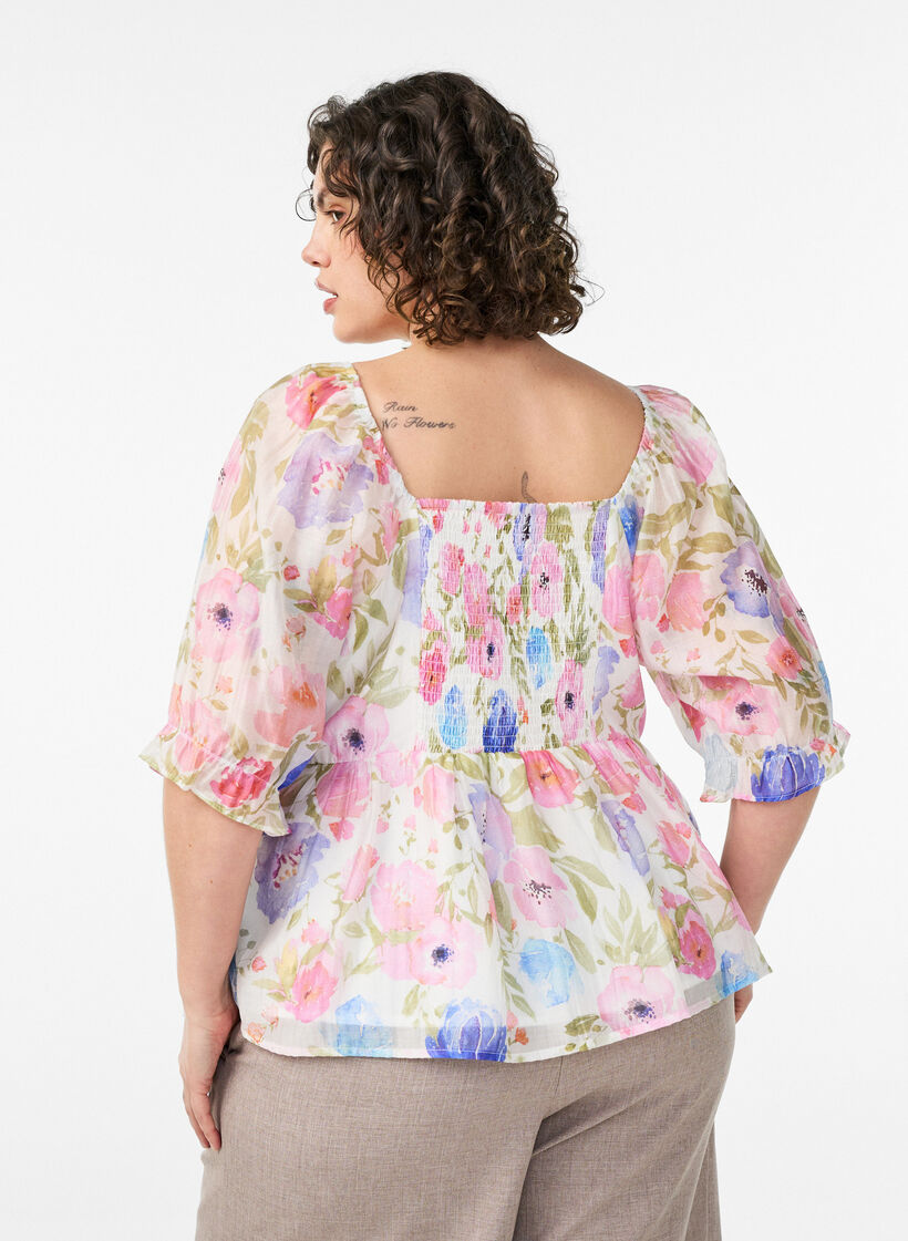 Bluse i lyocell med blomsterprint og hjerteudsk&aelig;ring, Hvid, Model image number 2