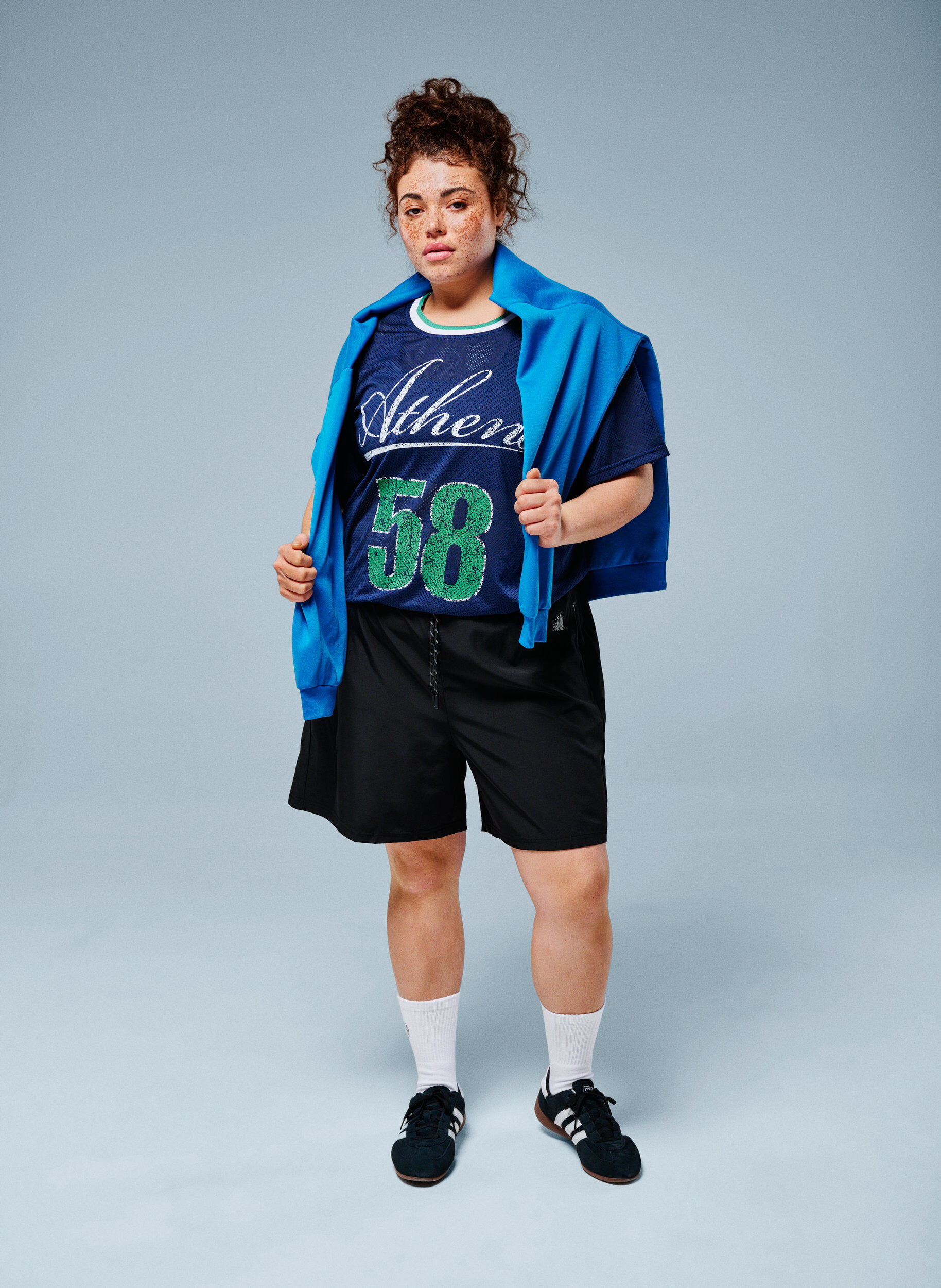 Zizzi Tr&aelig;ningsshorts med indershorts og telefonlomme, Sort, Image image number 0