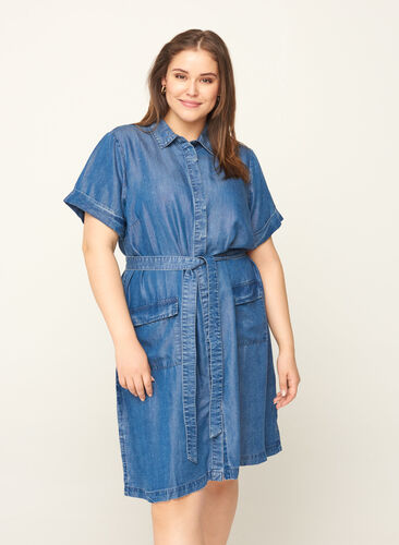 Kortærmet kjole i lyocell, Blue denim , Model image number 0