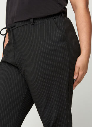 Cropped maddison bukser med striber, Black w lurex, Model image number 1