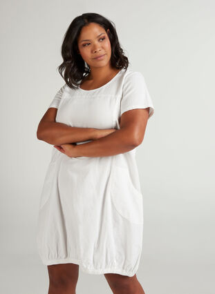 Kjole med lommer, Bright White, Model image number 0