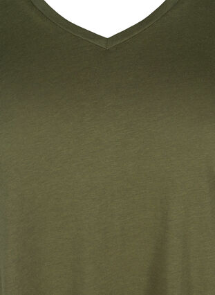 Kortærmet t-shirt med v-udskæring, Ivy green, Packshot image number 2