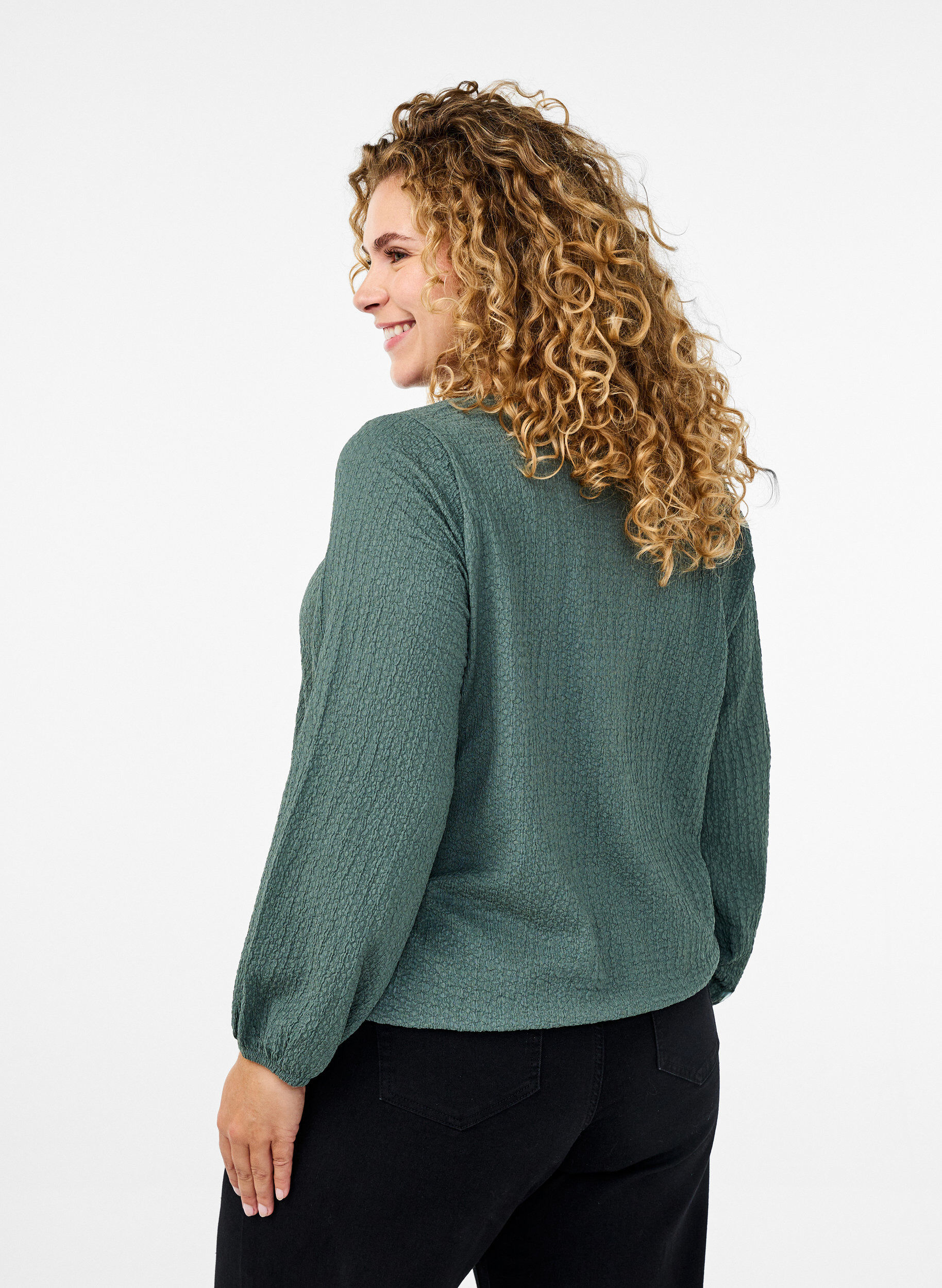 Zizzi FLASH - Bluse med struktur og lange &aelig;rmer, Balsam Green, Model image number 1