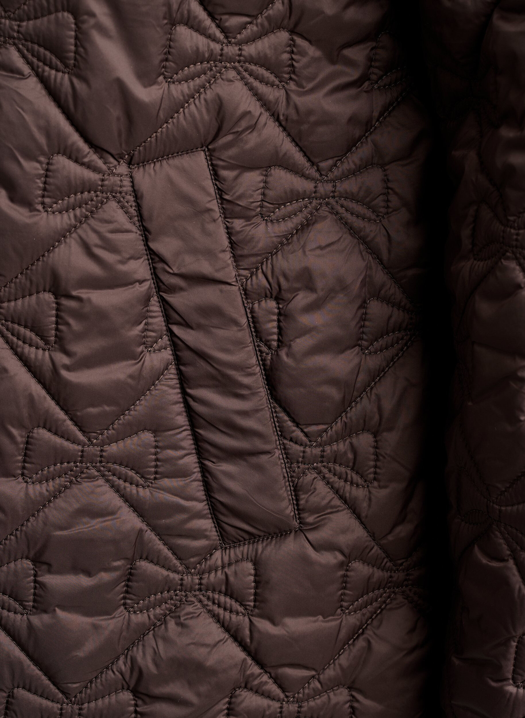 ZizziLet vatteret jakke med dekorativ quiltning, Brun, Packshot image number 3