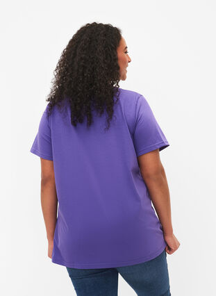 Kortærmet t-shirt med v-udskæring, Ultra Violet, Model image number 1