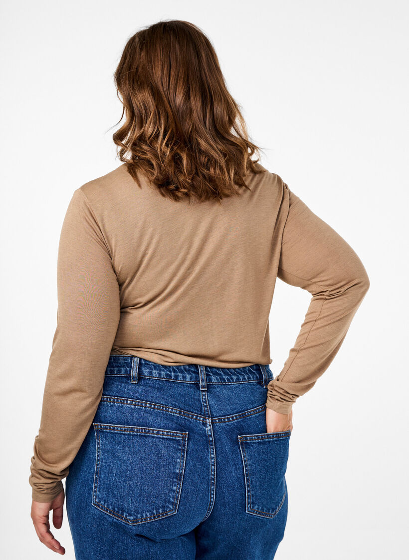 Lang&aelig;rmet bluse i uld og viskose, Brun, Model image number 2