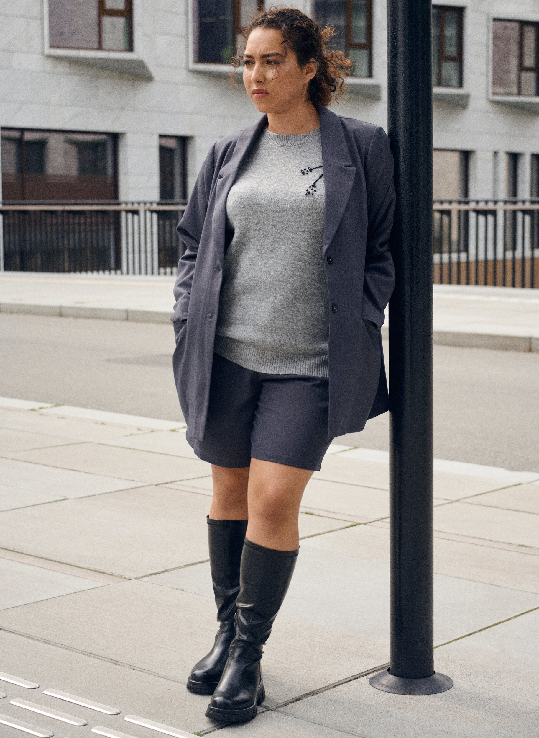 Zizzi Klassisk blazer med lommer, Gr&aring;, Image image number 0