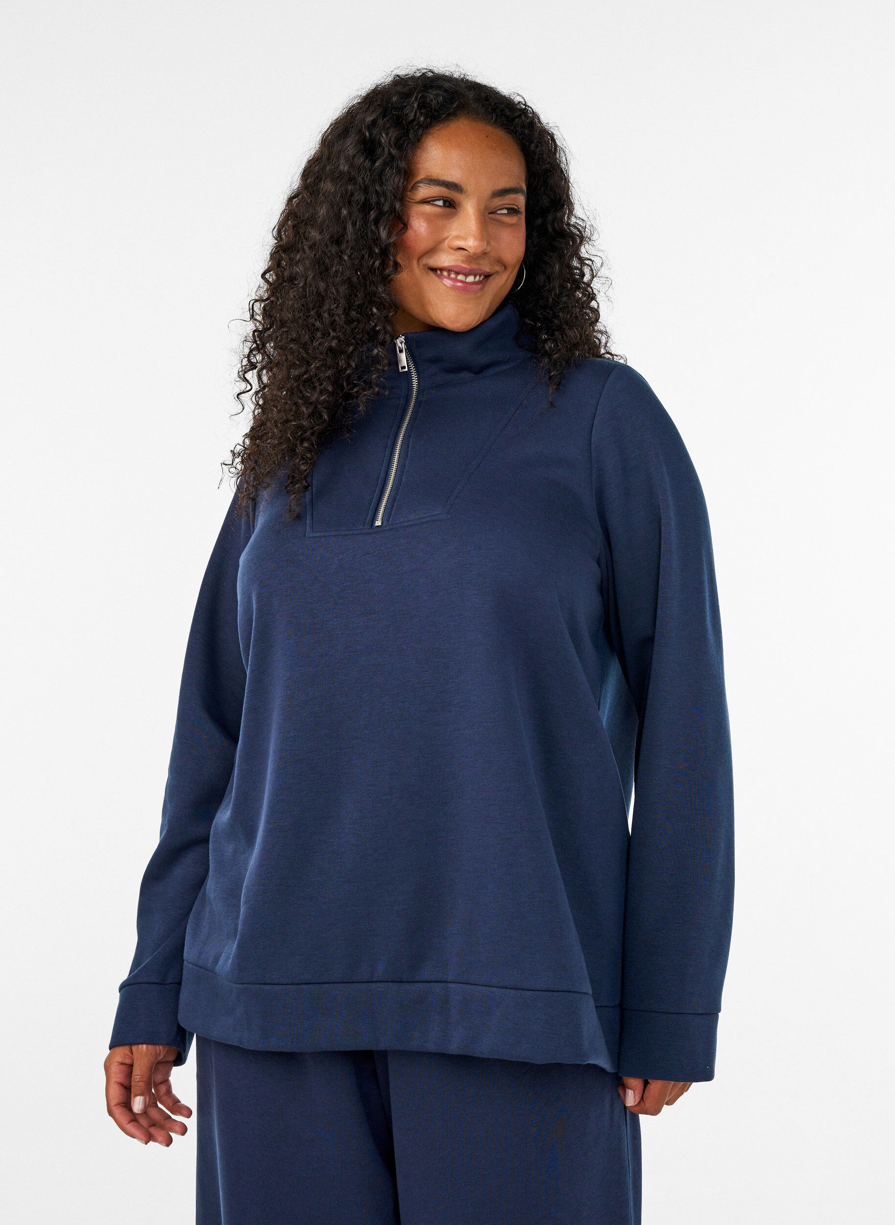 ZizziSweatshirt med h&oslash;j krave og lynl&aring;s, Bl&aring;, Model image number 0