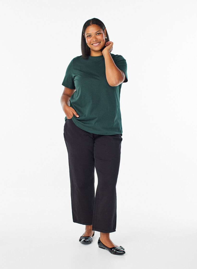 Basis t-shirt i bomuld med rund hals, Gr&oslash;n, Model image number 1