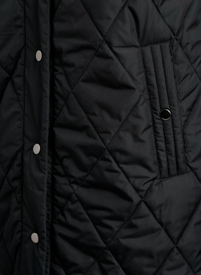 Lang quiltet vest med trykknapper, Sort, Packshot image number 3