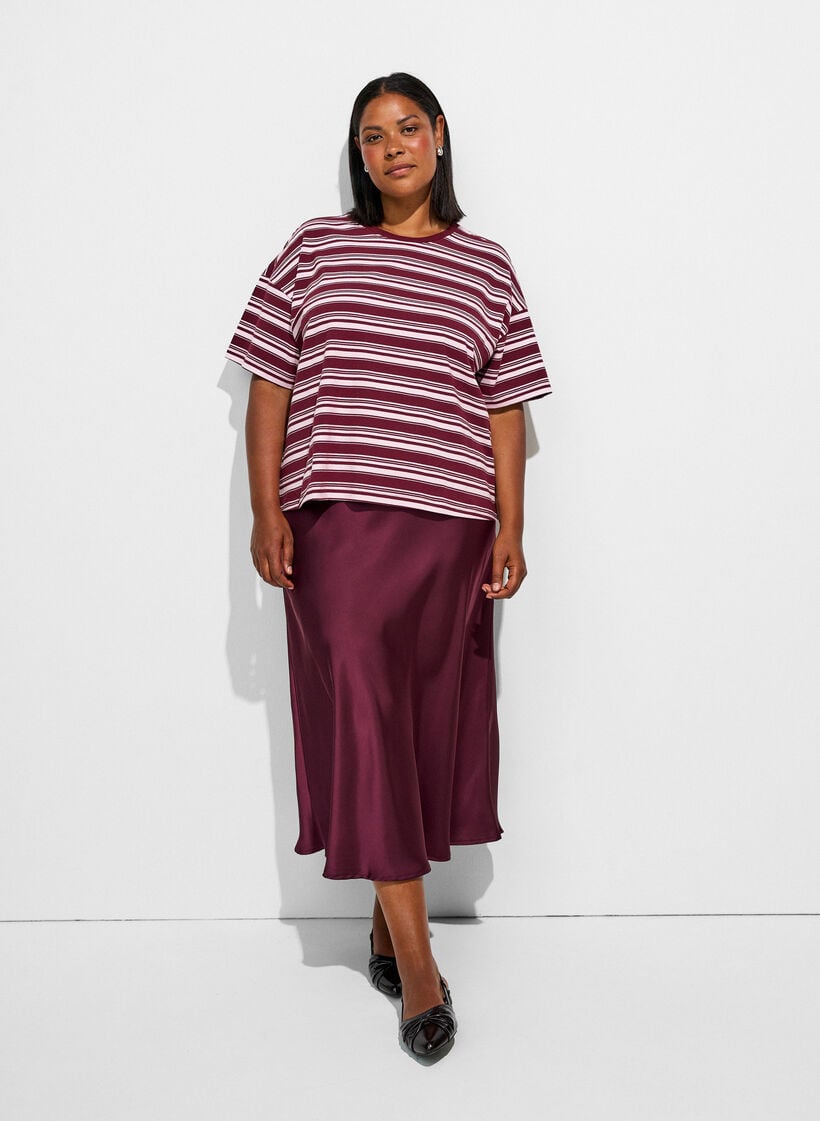Satin midi-nederdel, R&oslash;d, Model image number 0