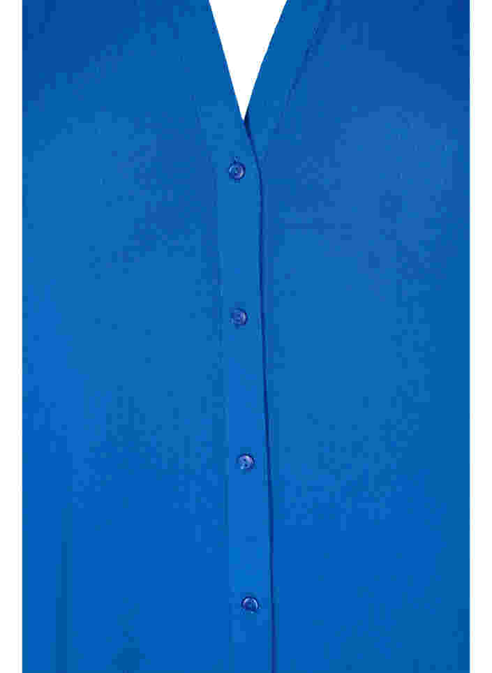 Kortærmet viskose skjorte med v-udskæring, Classic Blue, Packshot image number 2