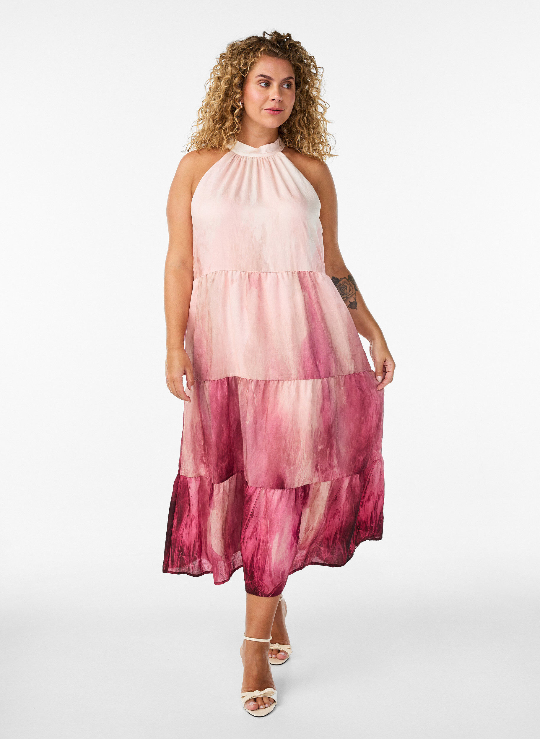 Midi festkjole med halterneck, Lyser&oslash;d, Model