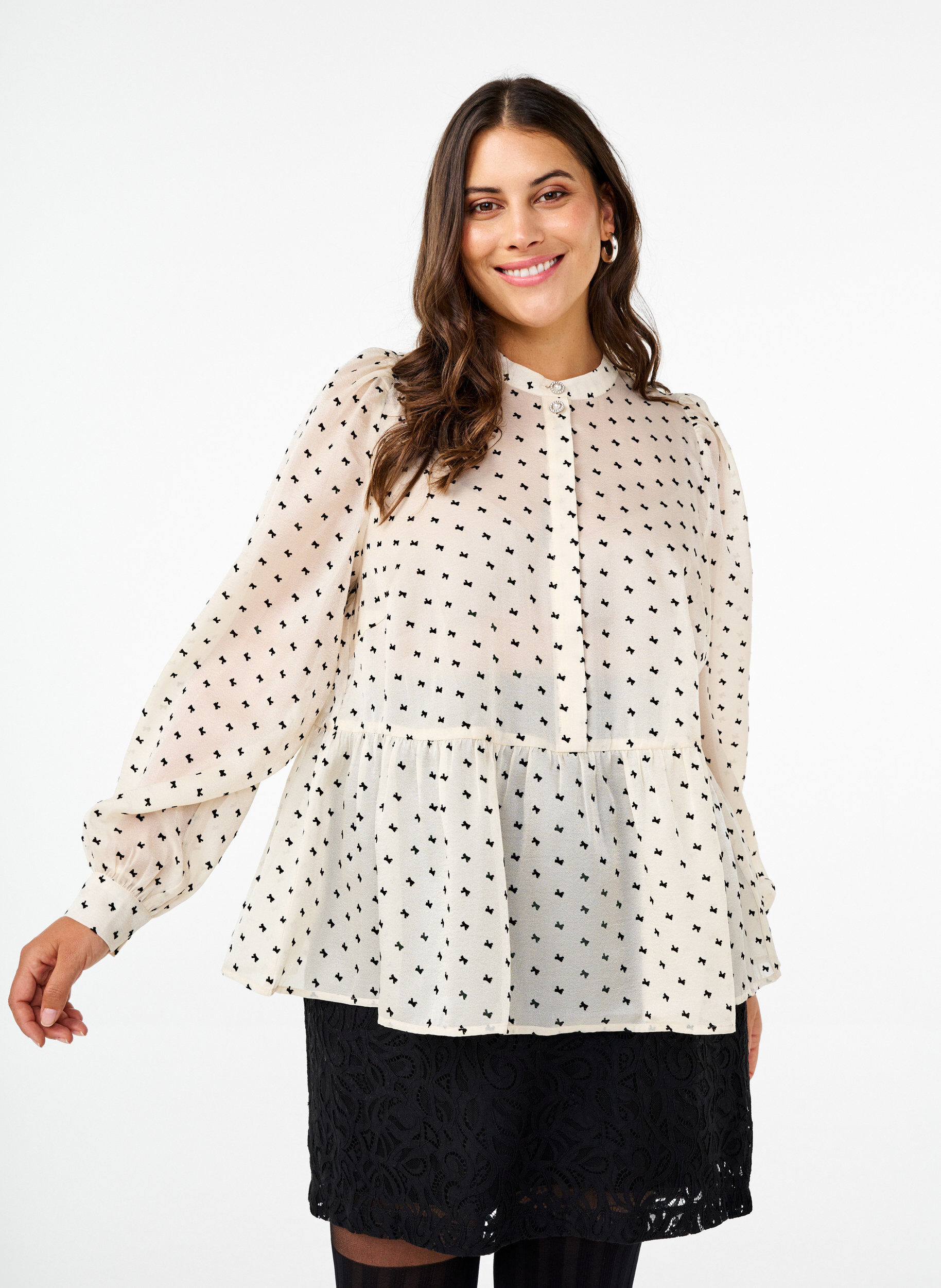 Zizzi Bluse med peplum og sl&oslash;jfer, Ecru w Bow, Model image number 0