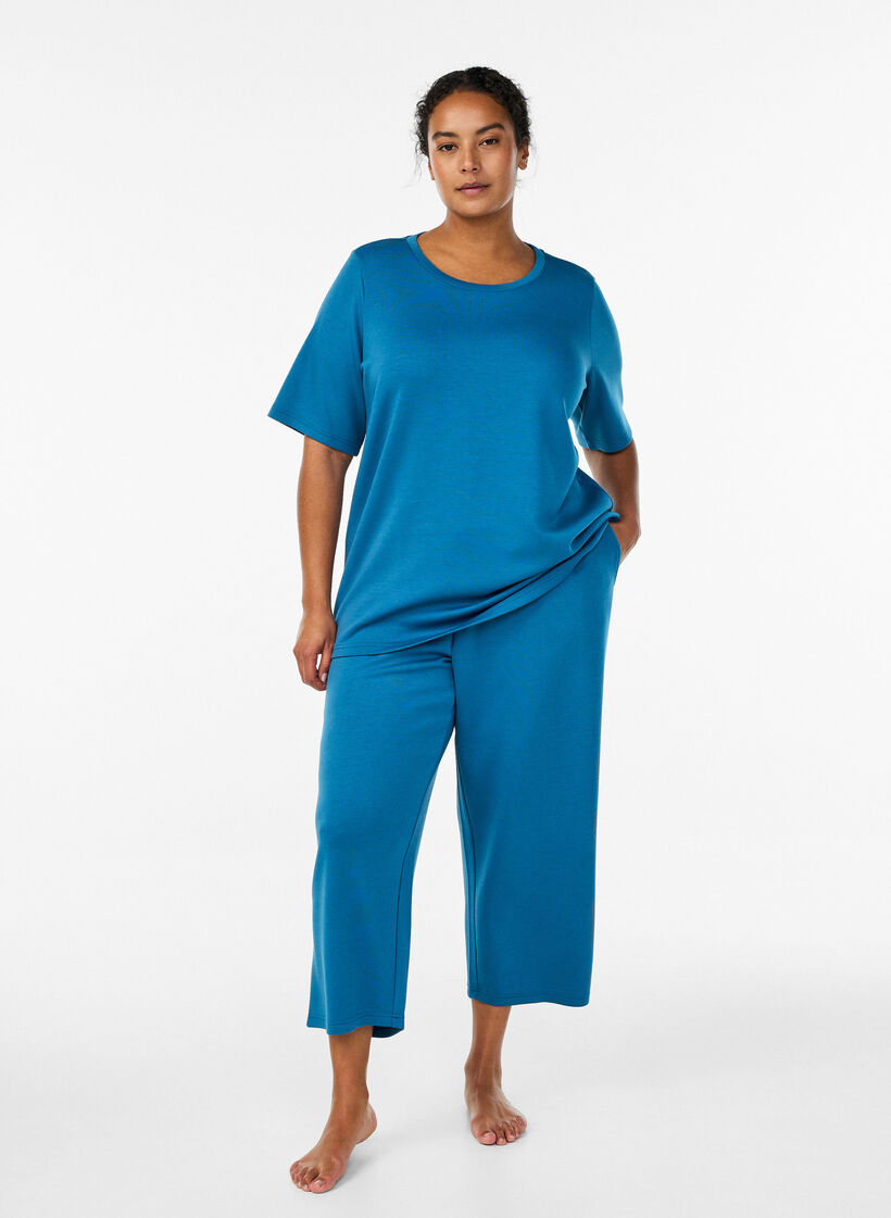 T-shirt i modalmix, Bl&aring;, Model image number 1