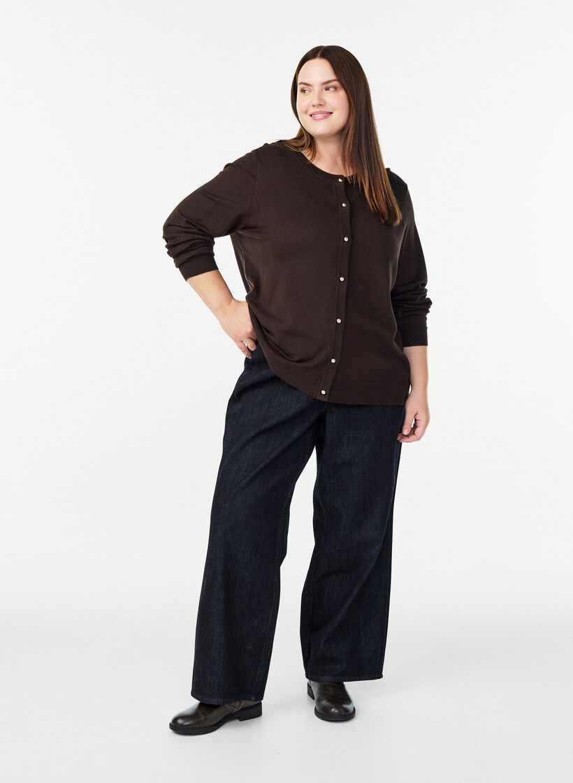 Finstrikket cardigan med kugleknapper, Brun, Model image number 1
