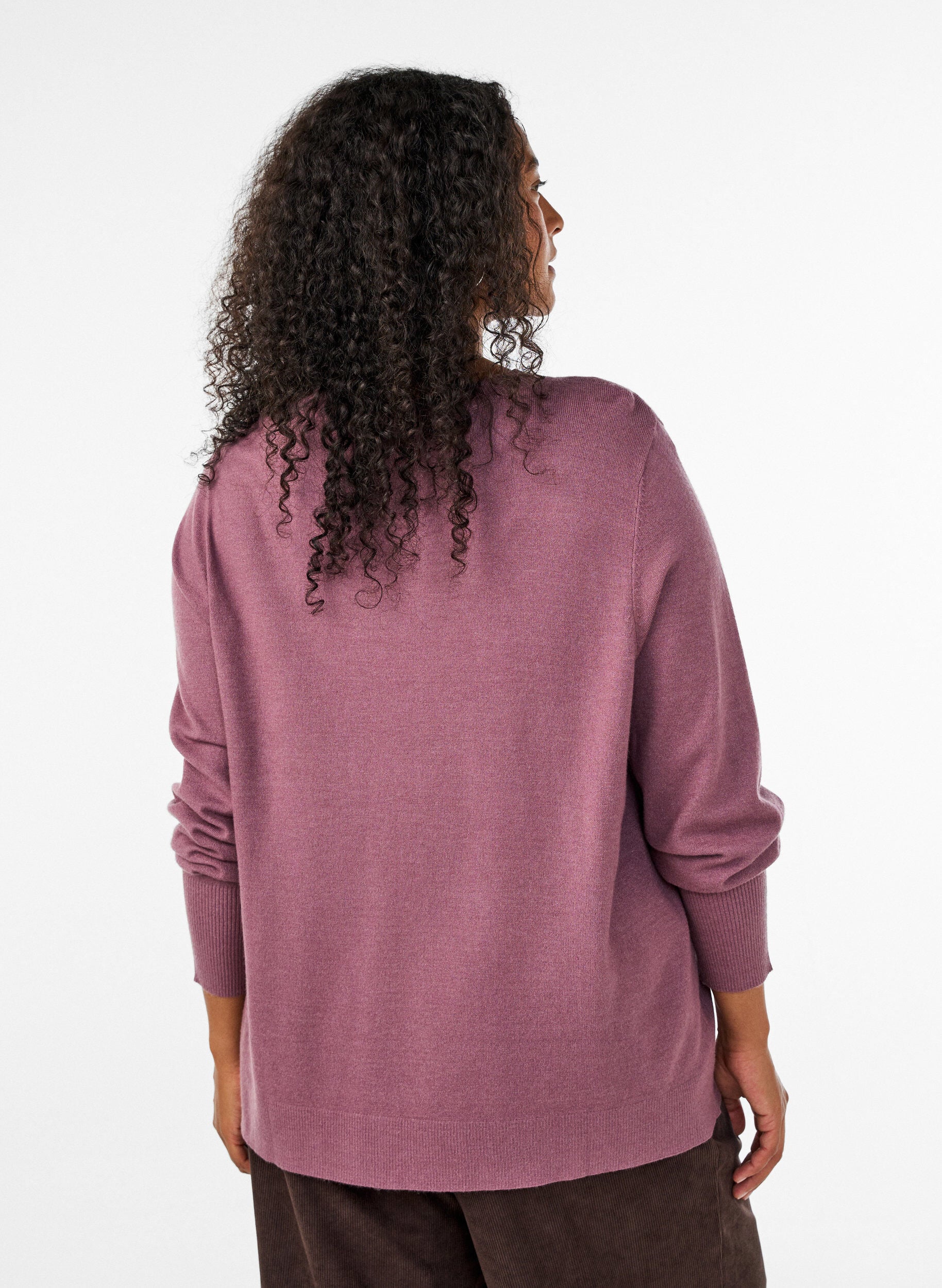 ZizziStrikbluse med rund hals, Lyser&oslash;d, Model image number 2