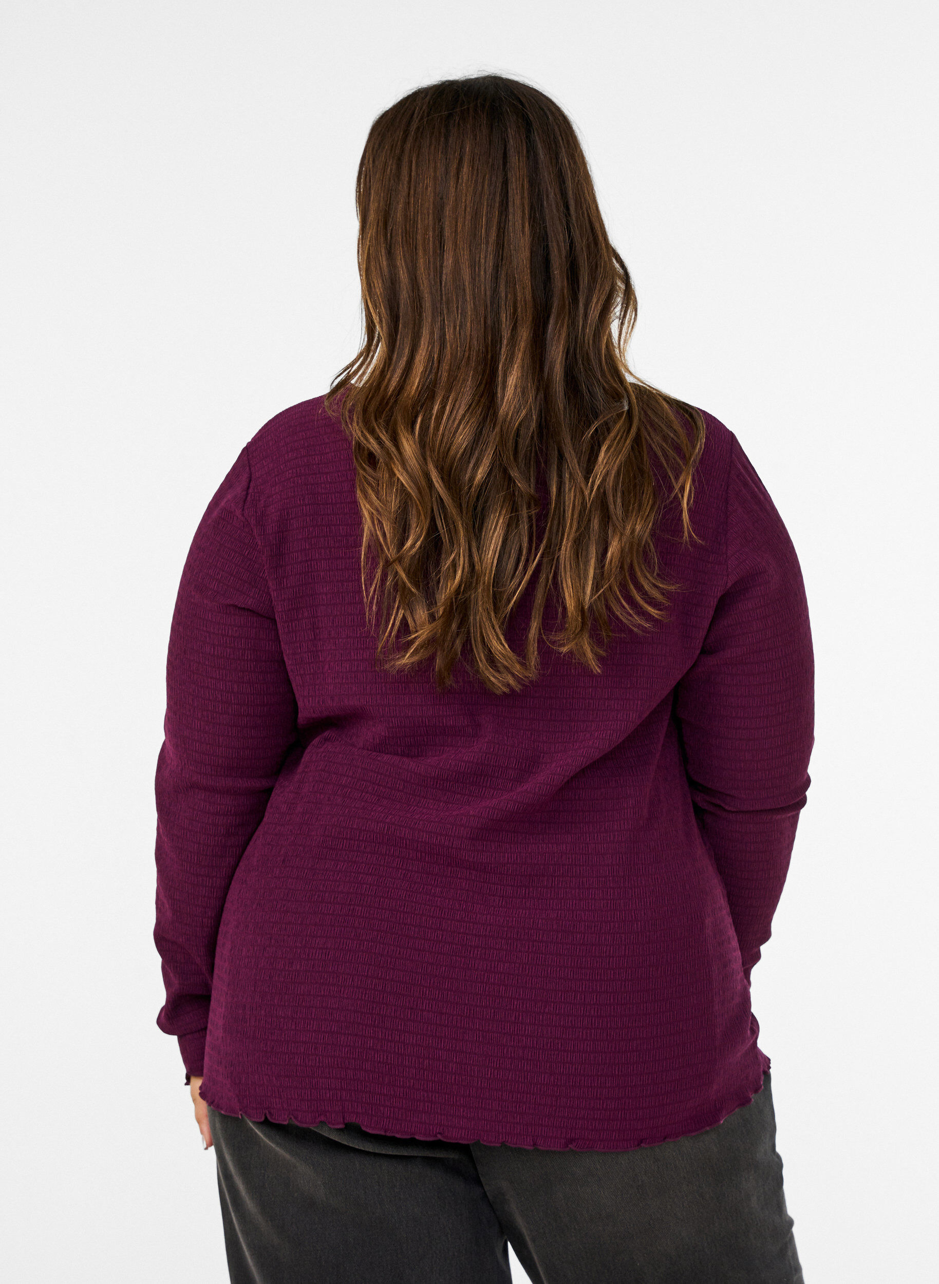 ZizziBluse med struktur og b&oslash;lgede kanter, Lilla, Model image number 2
