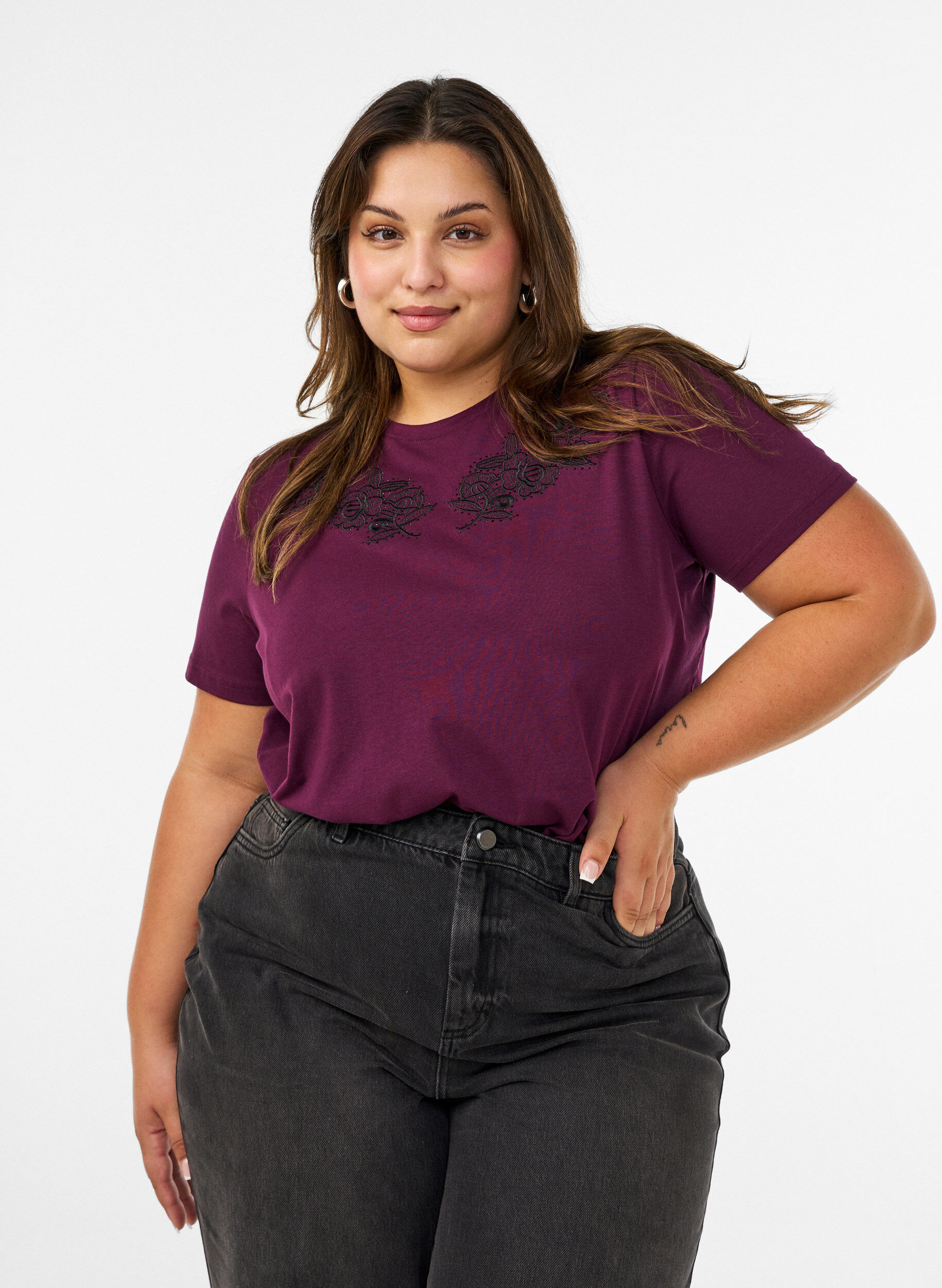 ZizziT-shirt med blomsterbroderi og rhinsten, Lilla, Model image number 0