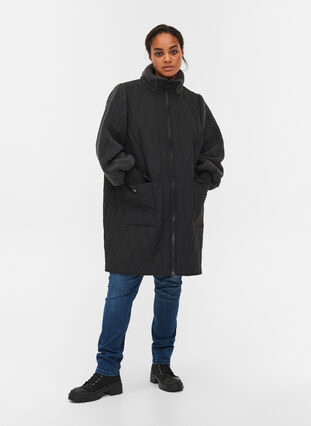 Quiltet jakke med teddy og lommer, Black Comb, Model image number 4