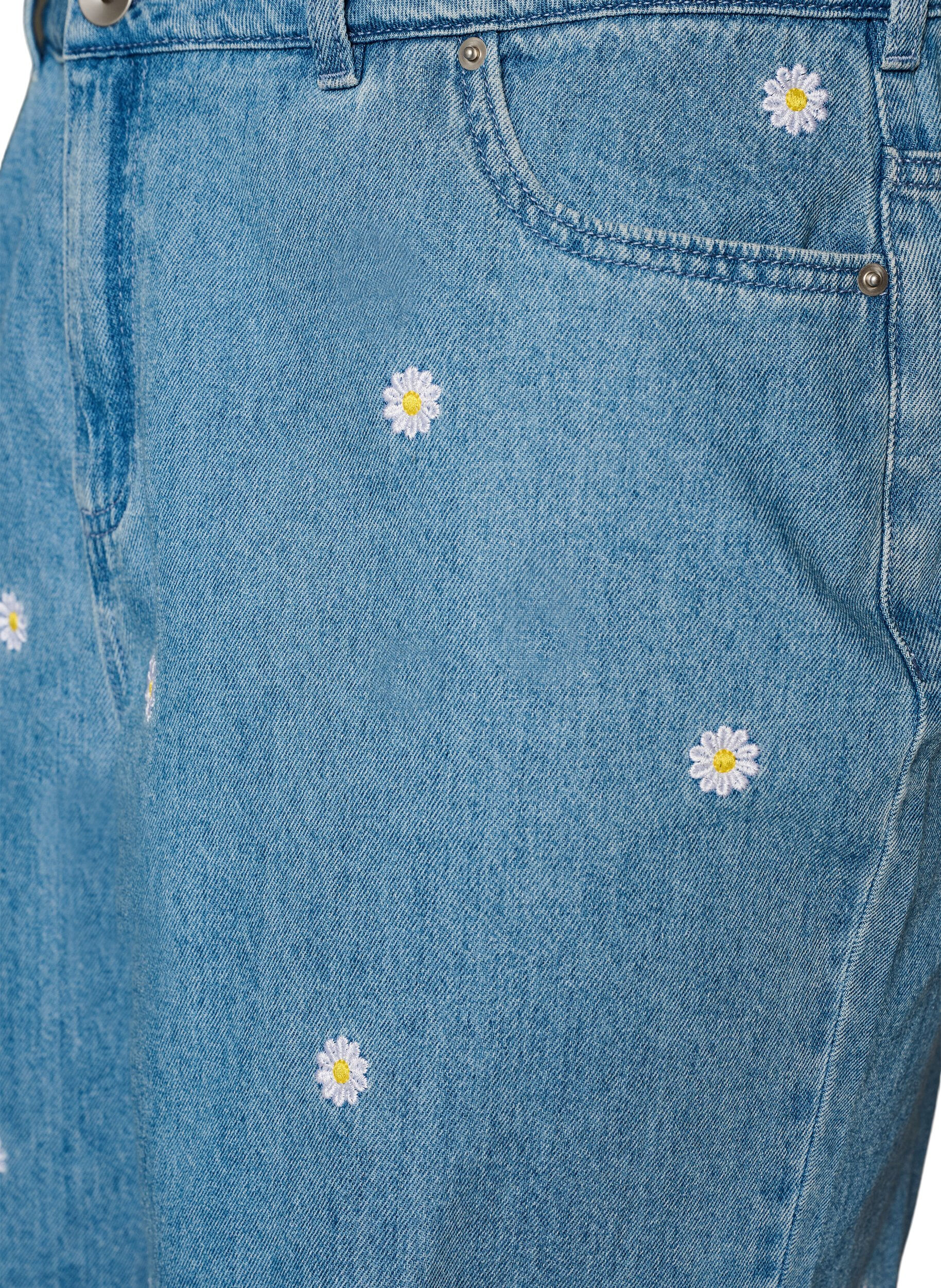 Zizzi Denimshorts med blomsterbroderi og h&oslash;j talje, Bl&aring;, Packshot image number 2