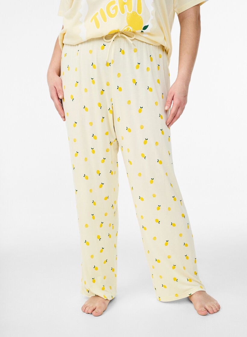 Natbukser i bl&oslash;d jersey med h&oslash;j talje og frugtprint, Gul, Model image number 2