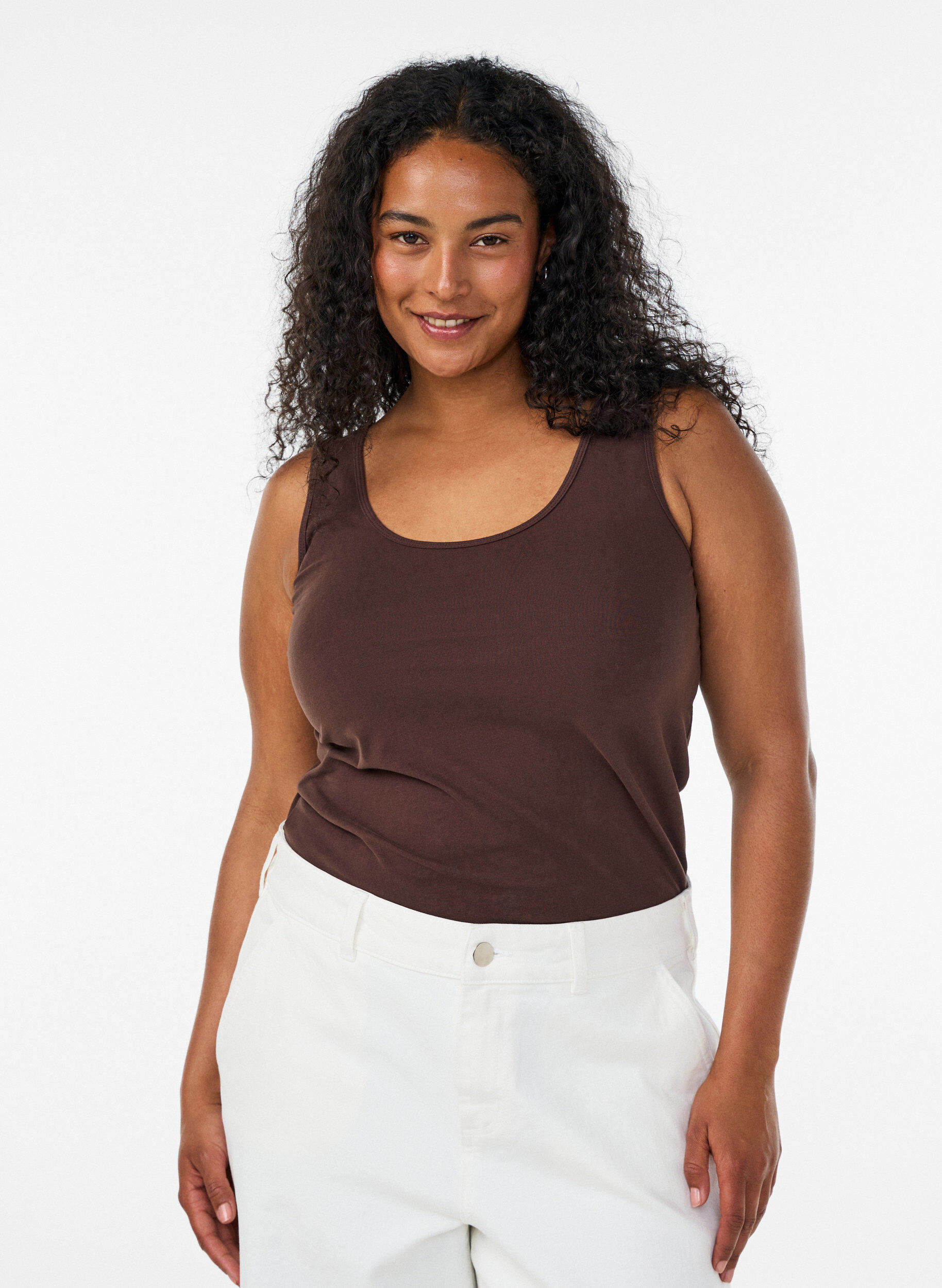 Ensfarvet basis top i bomuld, Brun, Model