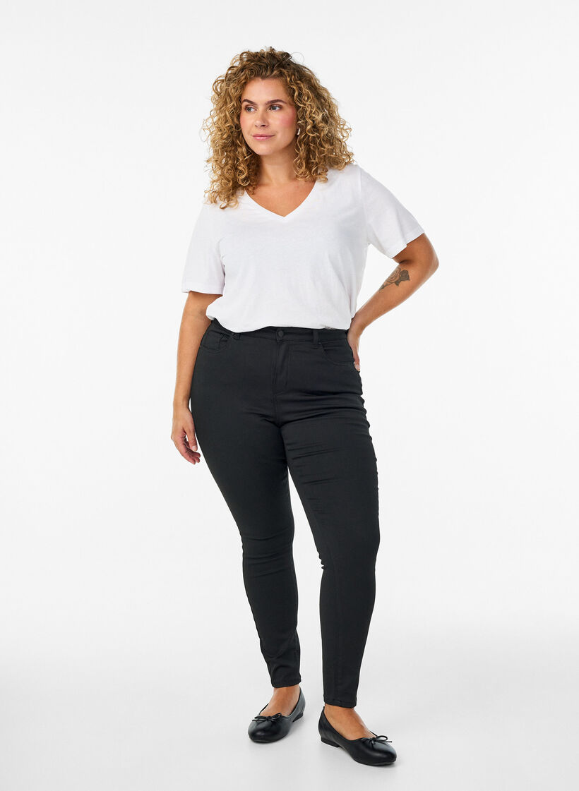 Kort&aelig;rmet t-shirt med v-udsk&aelig;ring, Hvid, Model image number 1