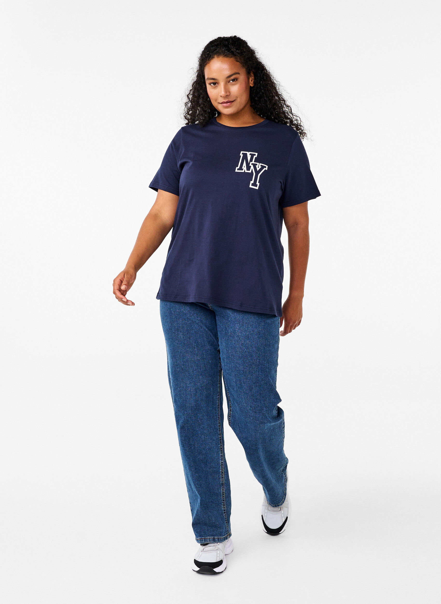 Zizzi T-shirt i &oslash;kologisk bomuld med motiv, Night Sky Printet, Model image number 2