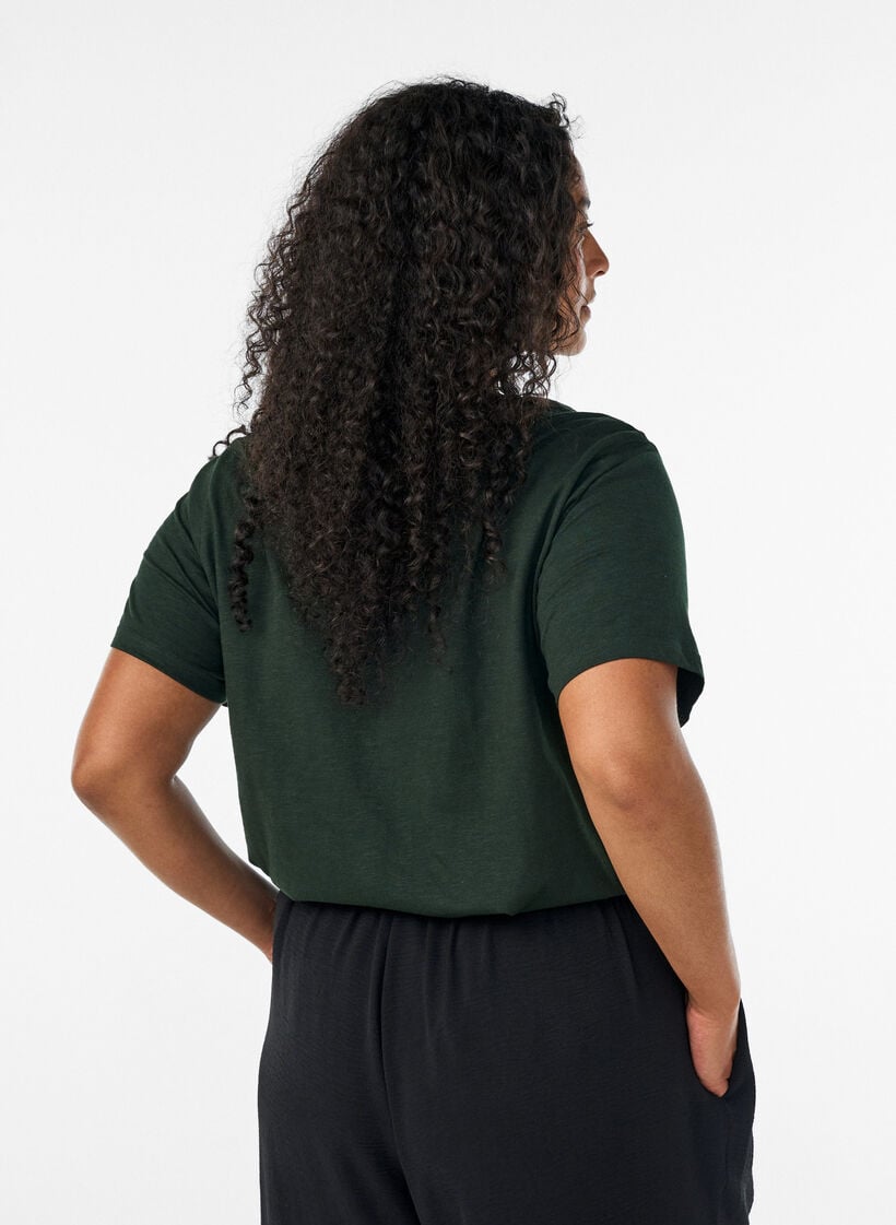 T-shirt med knapdetalje, Gr&oslash;n, Model image number 2