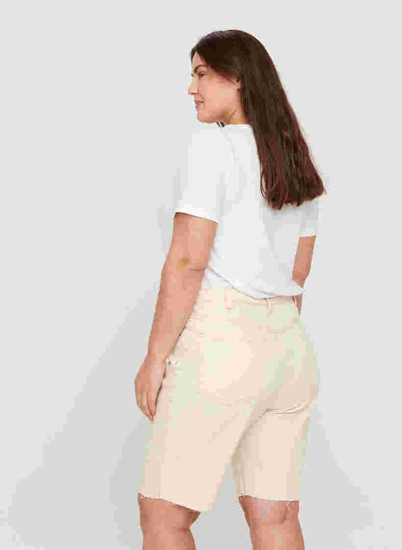 Denim shorts med rå kanter, Light Yellow, Model image number 1