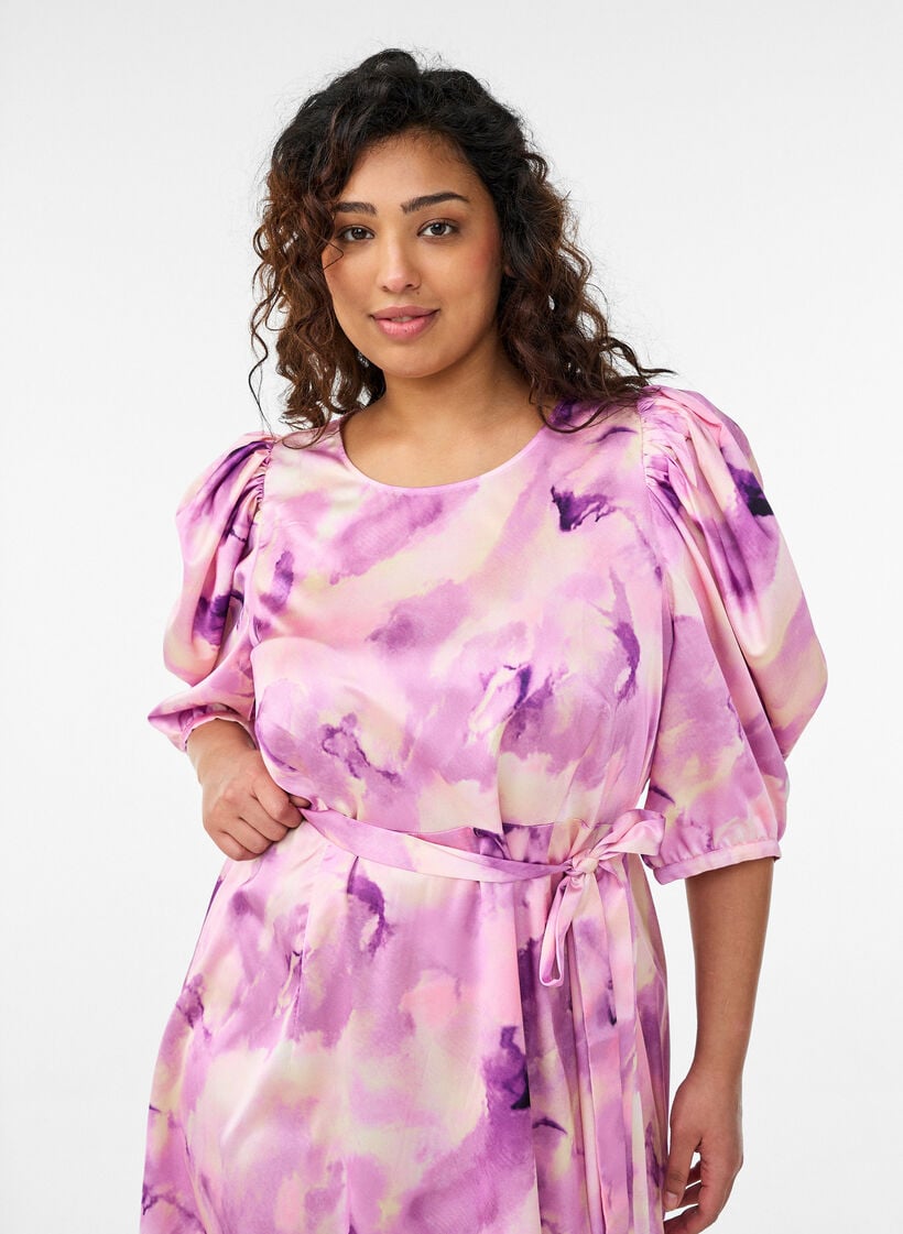 Kort&aelig;rmet festkjole med bindeb&aring;nd, Lilla, Model image number 2