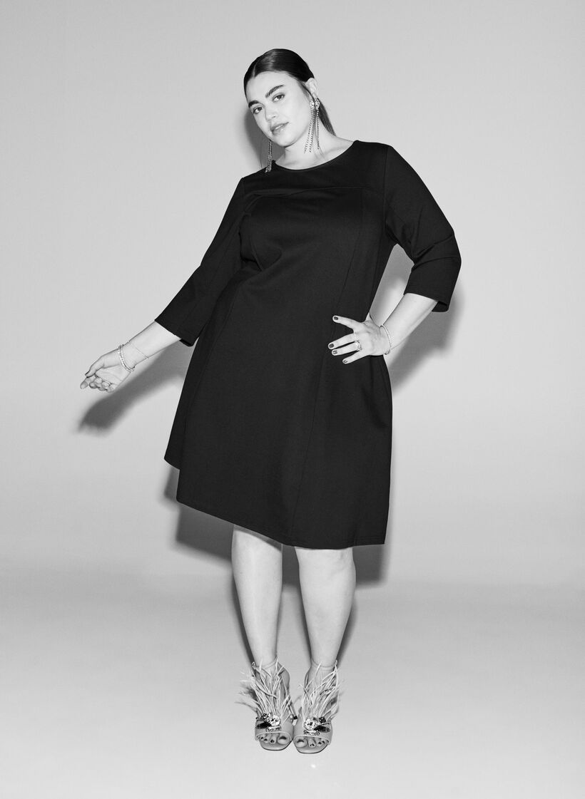 A-formet kjole med 3/4 ærmer, Sort, Image image number 0