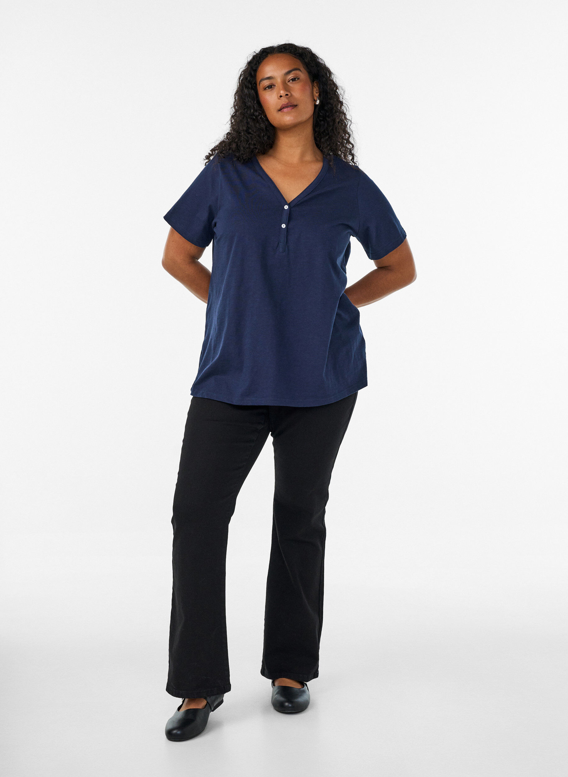 ZizziT-shirt med knapdetalje, Bl&aring;, Model image number 1