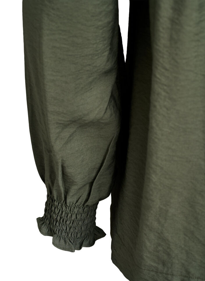 Viskosebluse med smock og rynkedetaljer, Grøn, Packshot image number 3