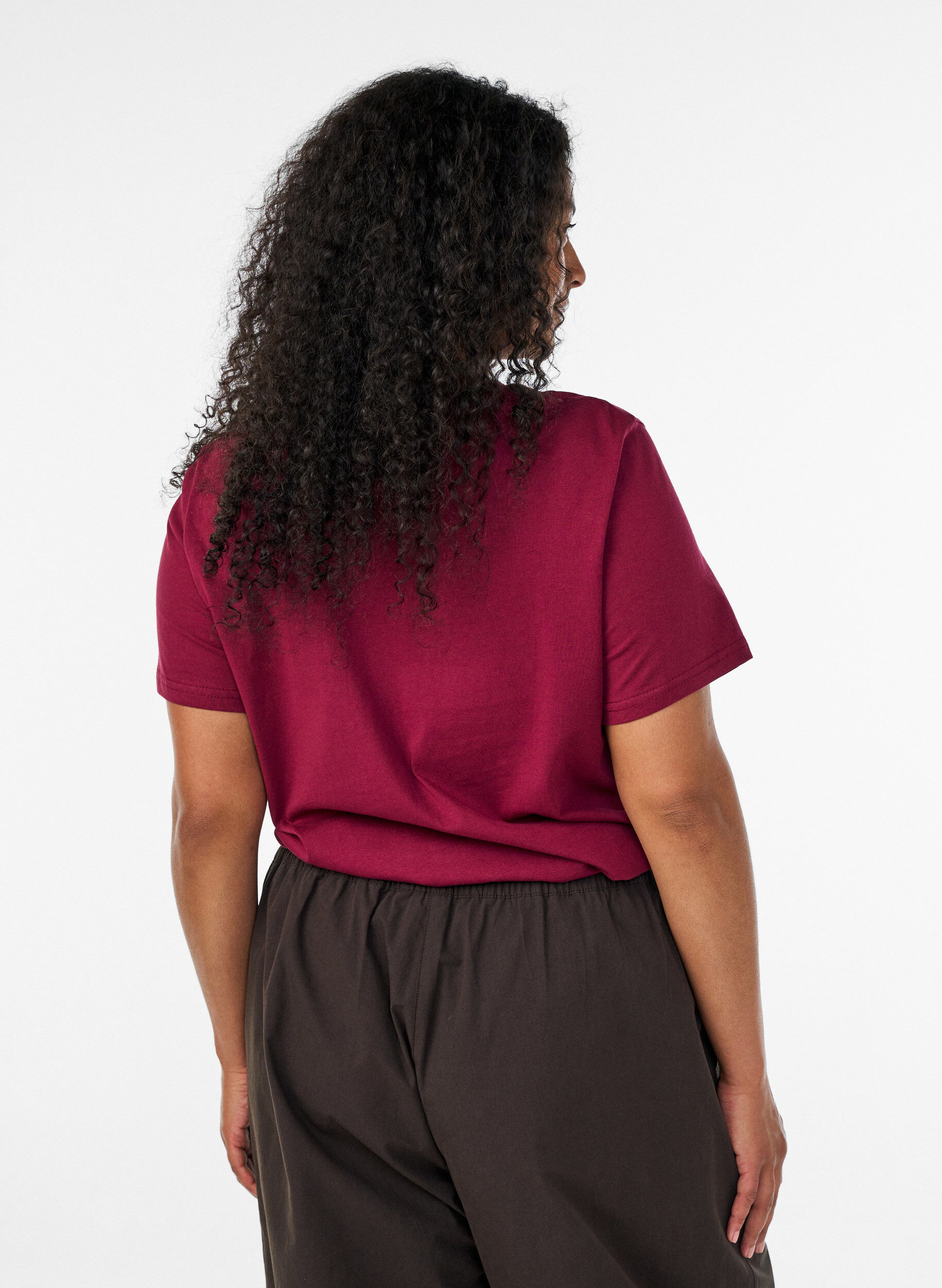 ZizziBasis t-shirt i bomuld med rund hals , R&oslash;d, Model image number 2