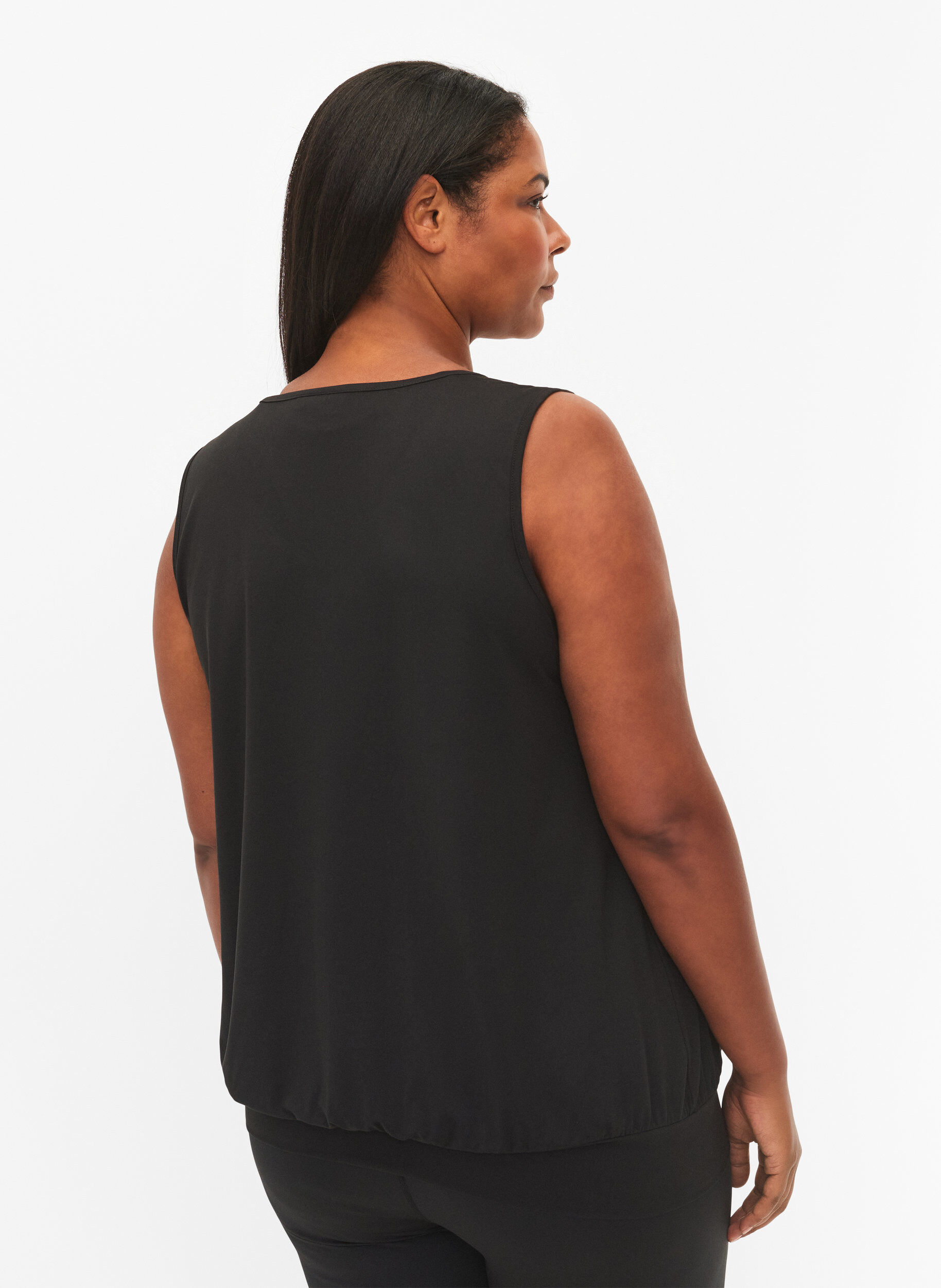 Zizzi &AElig;rmel&oslash;s tr&aelig;ningstop med balloon fit, Black, Model image number 1