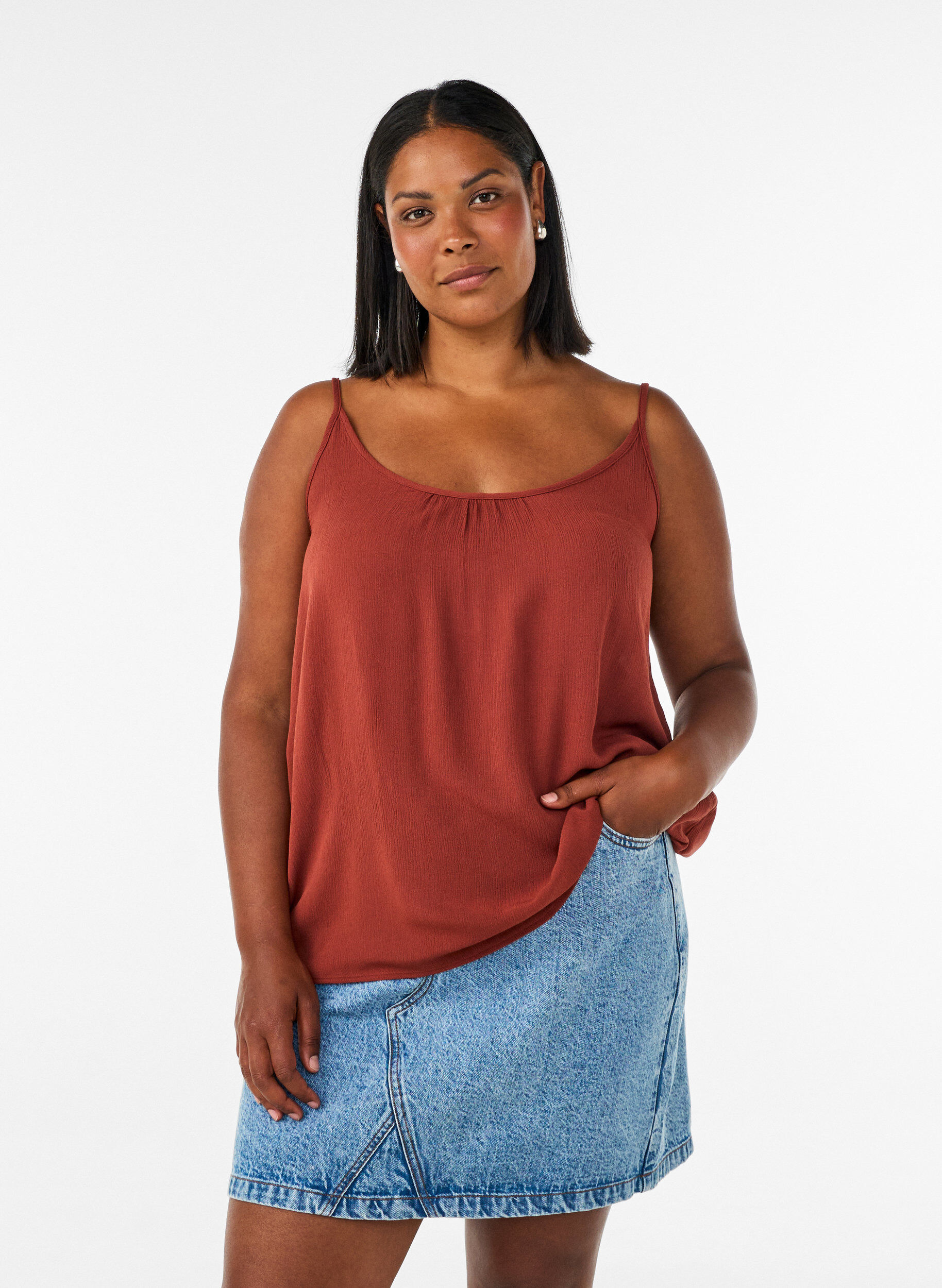Strop top i viskose, R&oslash;d, Model