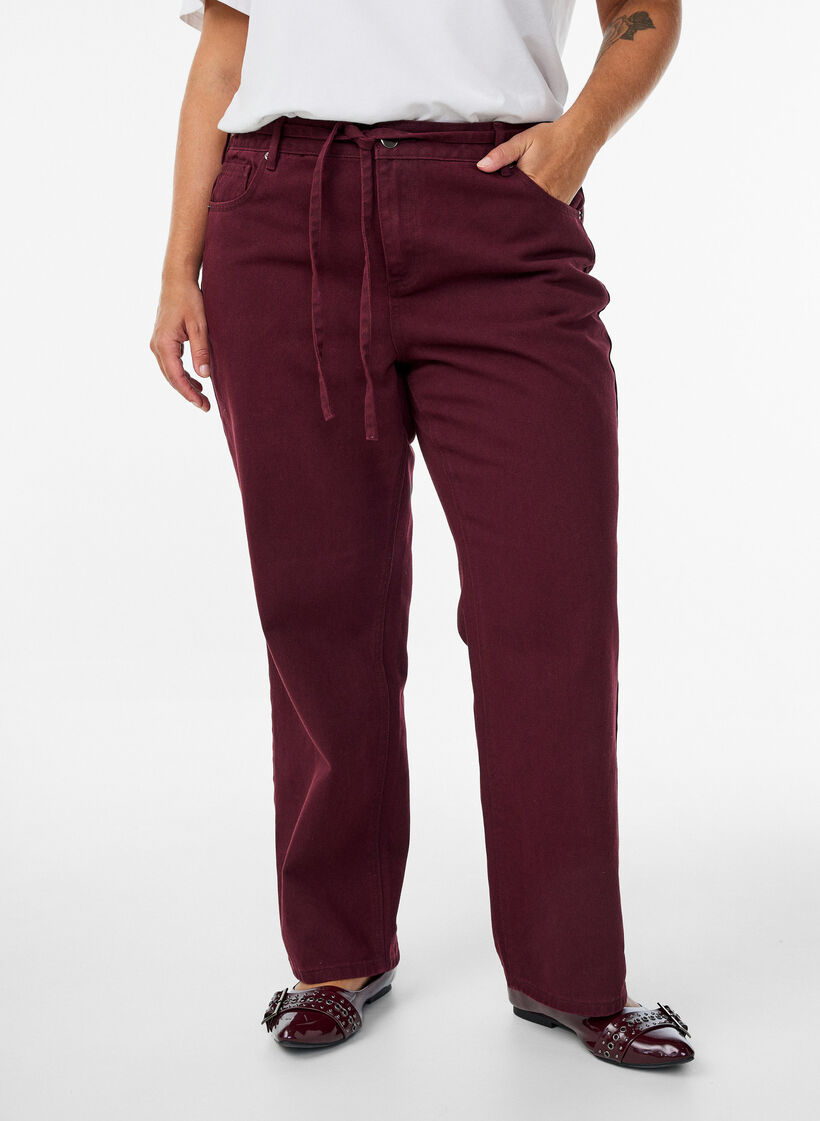 Farvede jeans med høj talje og bindebånd, Rød, Model image number 2