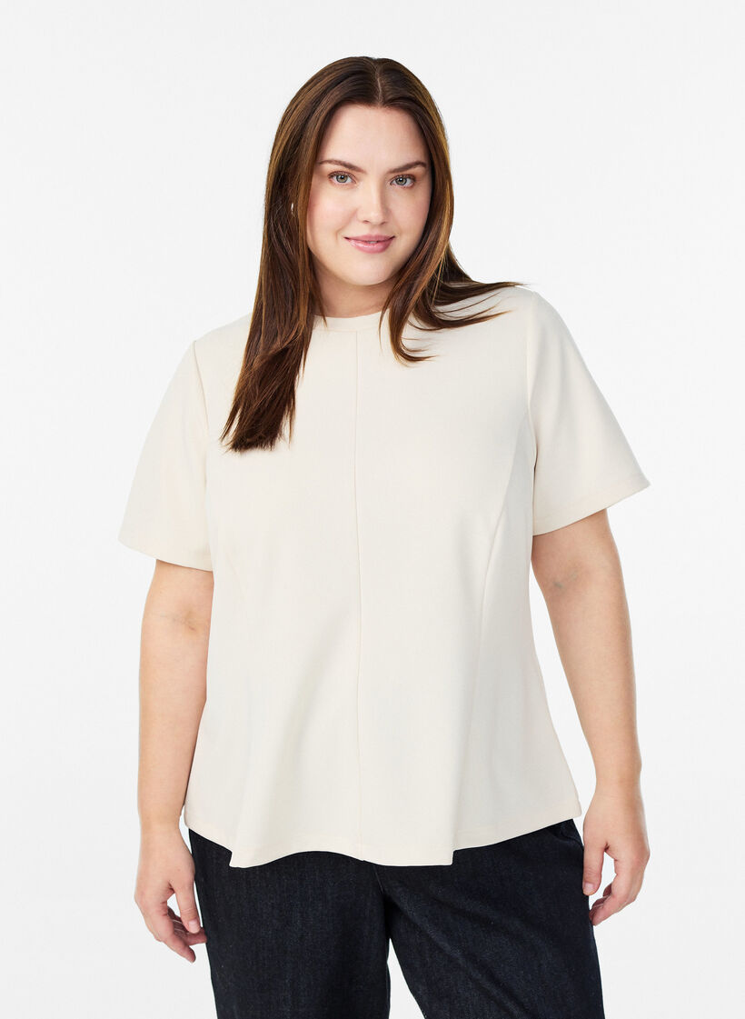 Kortærmet bluse med formsyede indsnit, Beige, Model image number 0
