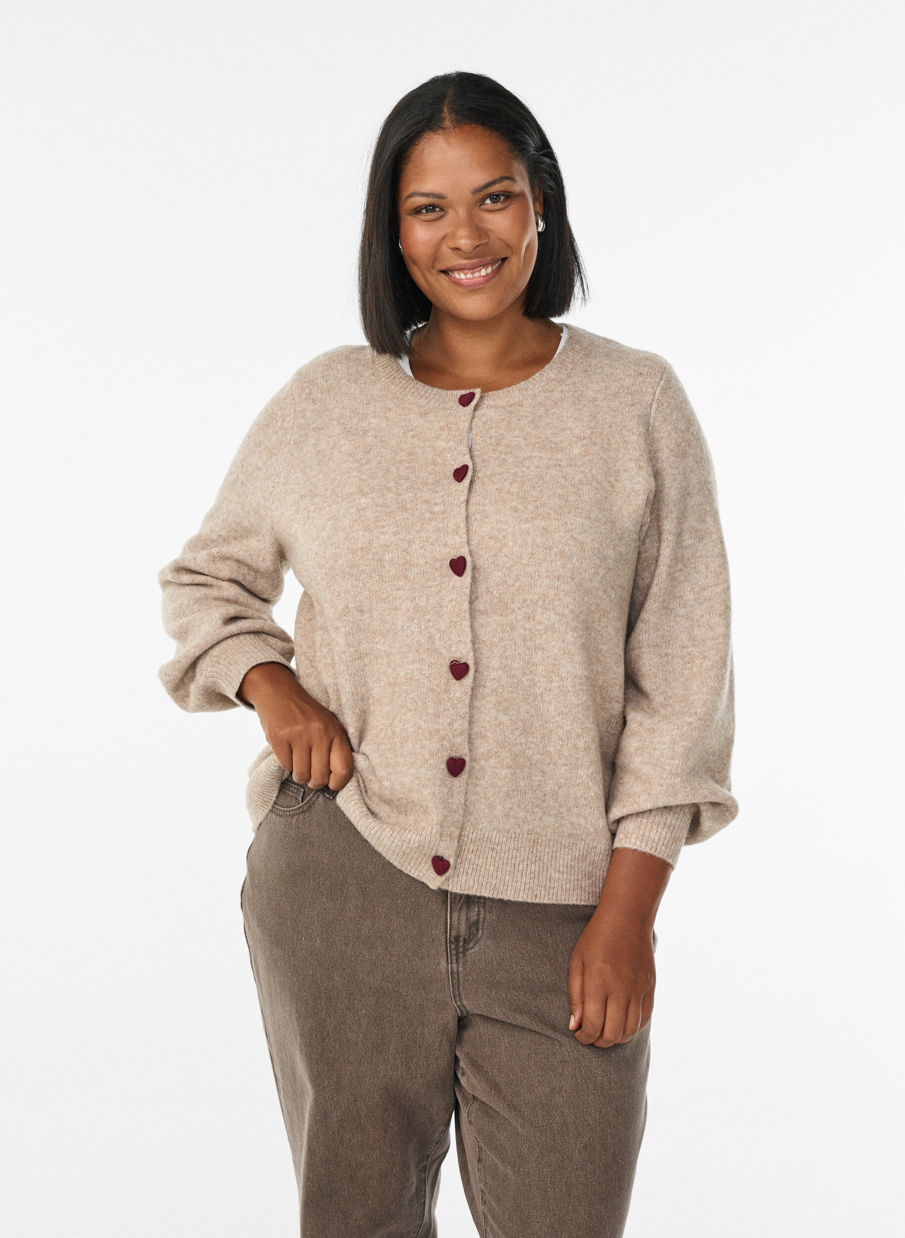 Zizzi Cardigan med hjerteformede knapper, Beige, Model image number 0