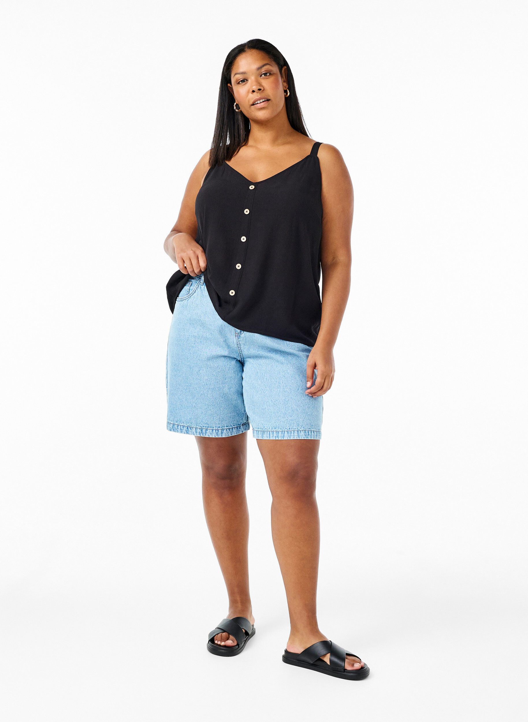 Zizzi Viskose top med smalle stropper, Black, Model image number 2