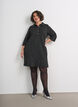 Kort kjole i boucl&eacute; med dekorative knapper, Sort, Model image number 1