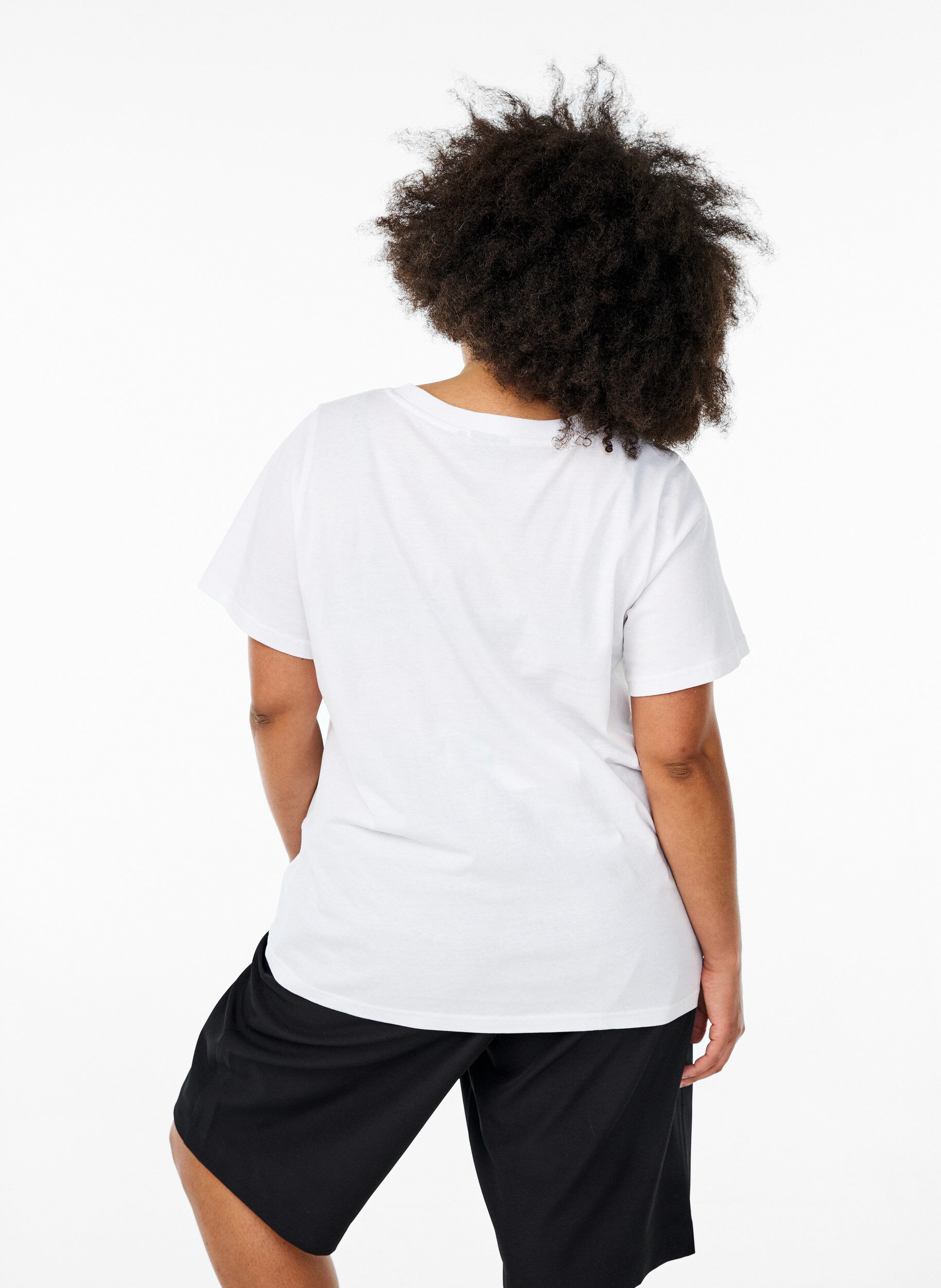Zizzi Basis t-shirt i bomuld med V-hals, Hvid, Model image number 2