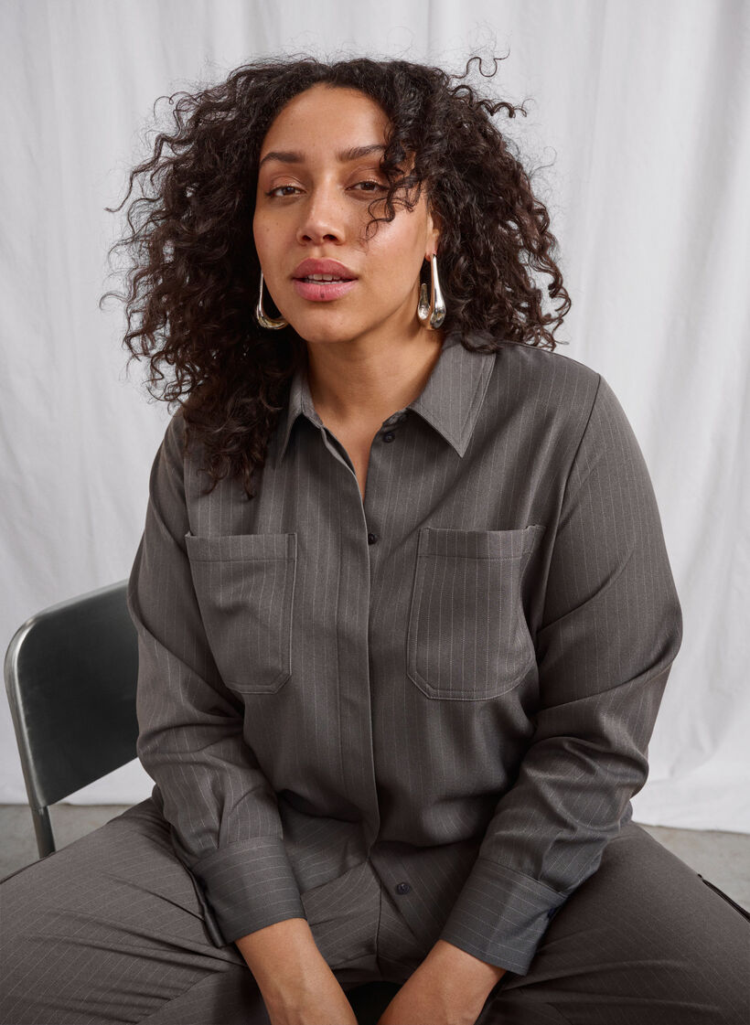 N&aring;lestribet skjorte med krave og brystlommer, Dark Shadow Pin St., Image image number 0