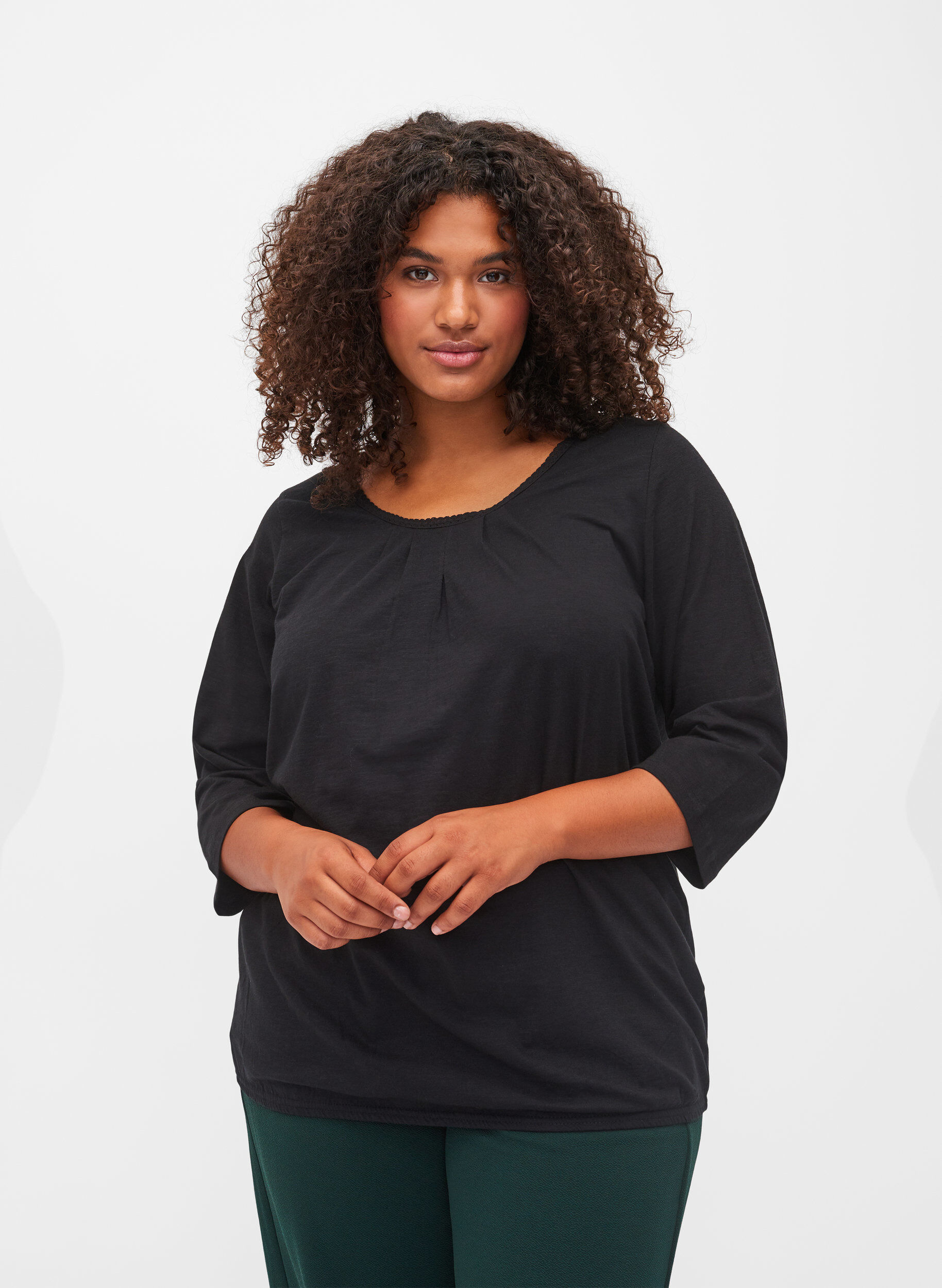 Zizzi Bomuldsbluse med 3/4 &aelig;rmer, Black, Model image number 0